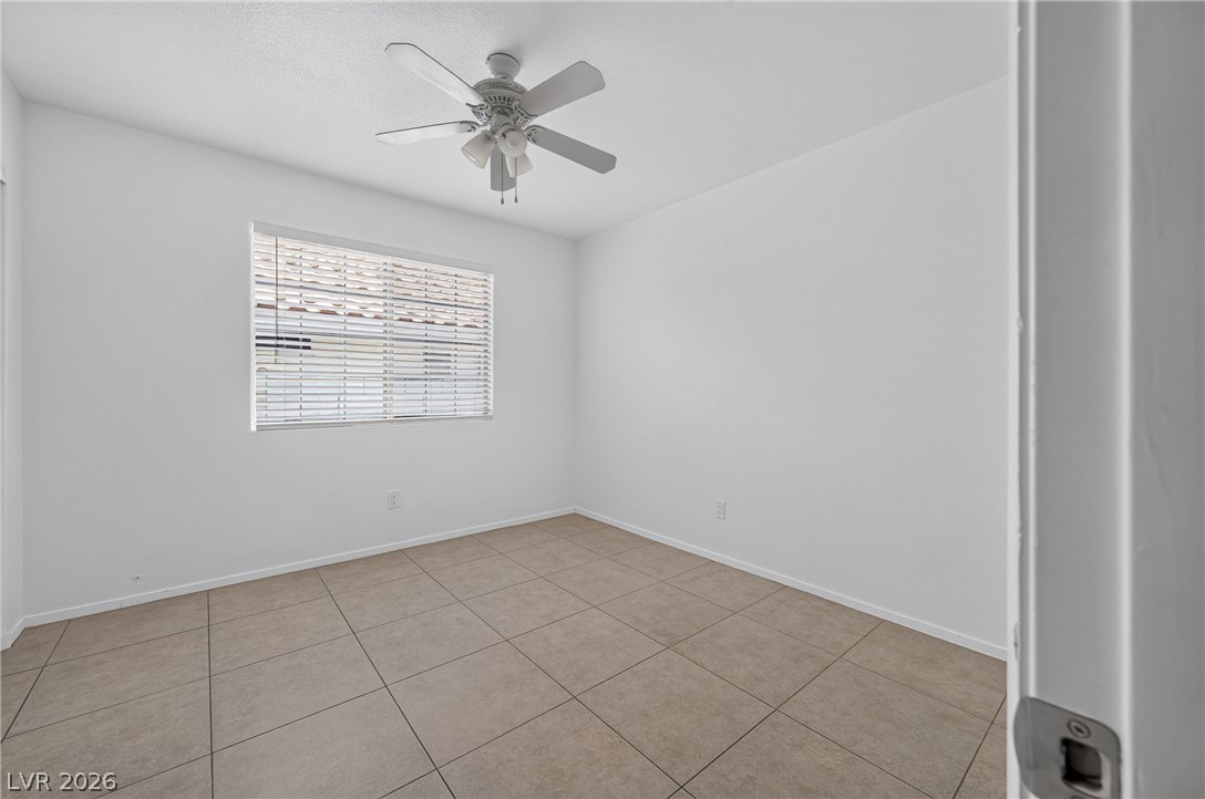 5412 Moonstruck Avenue Property Photo 14