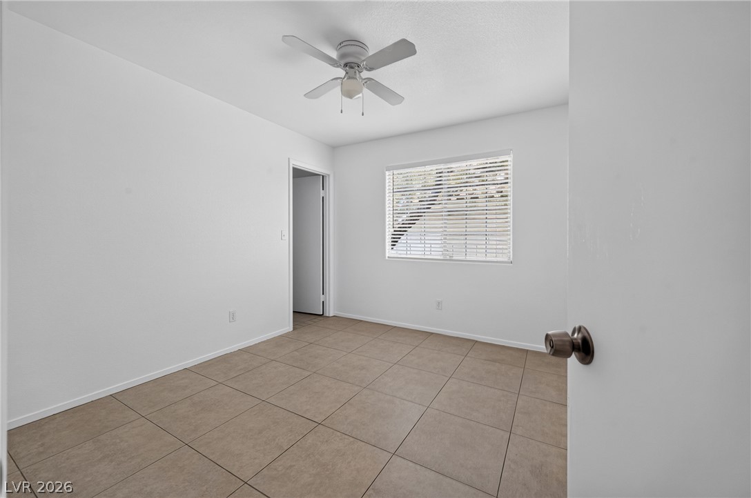 5412 Moonstruck Avenue Property Photo 18