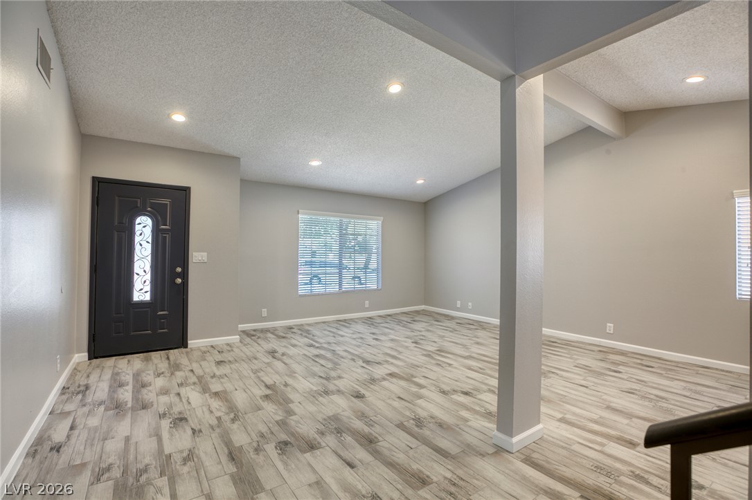 2358 Belvedere Drive Property Photo 7