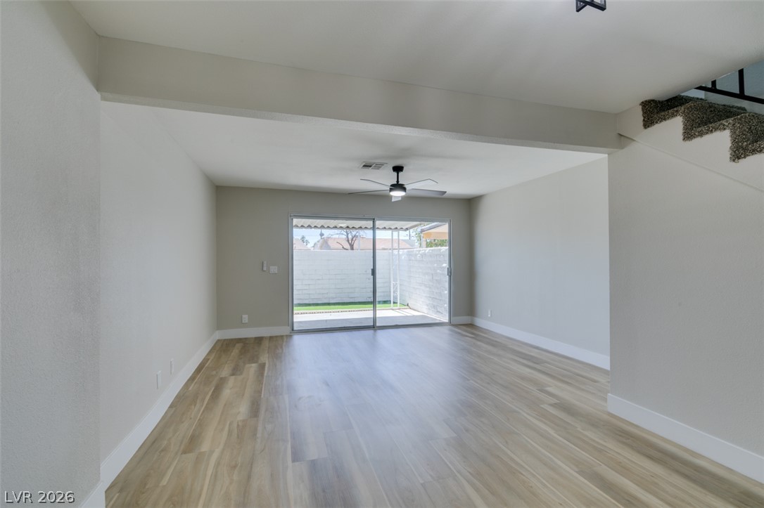 2333 Cardiff Lane C Property Photo 12