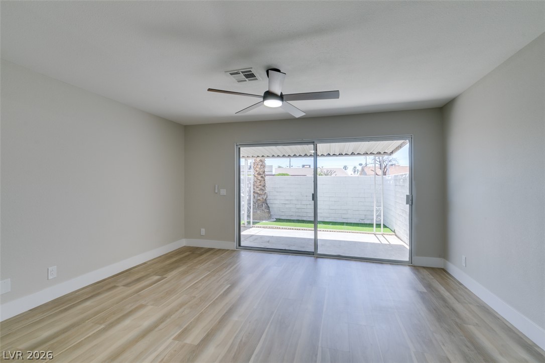 2333 Cardiff Lane C Property Photo 15
