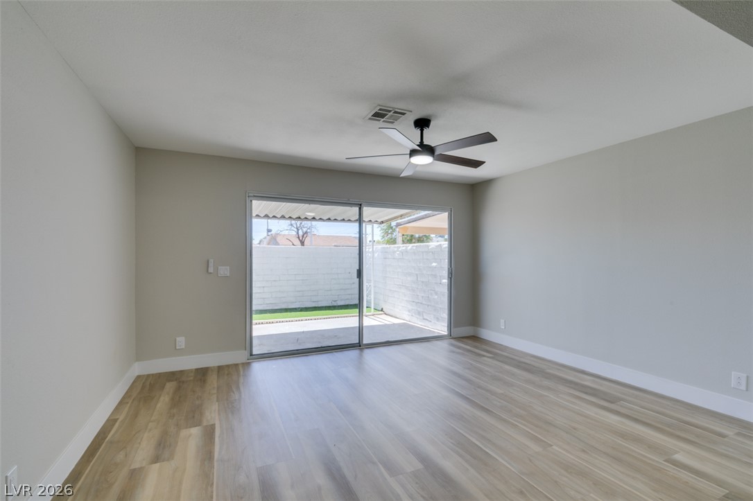 2333 Cardiff Lane C Property Photo 17