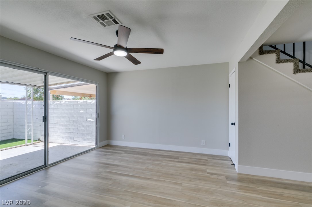 2333 Cardiff Lane C Property Photo 18