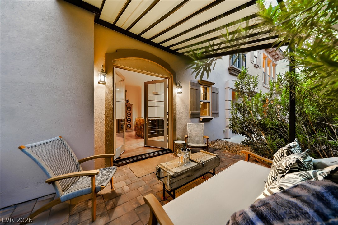 36 Via Vasari 101 Property Photo 1