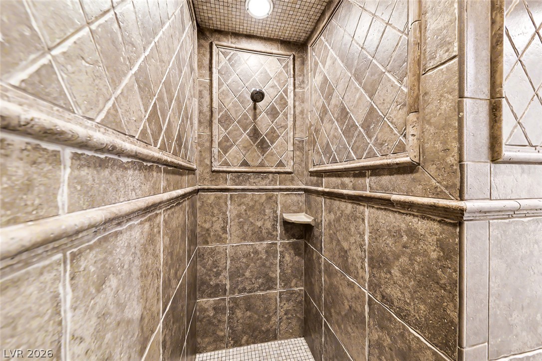 36 Via Vasari 101 Property Photo 33