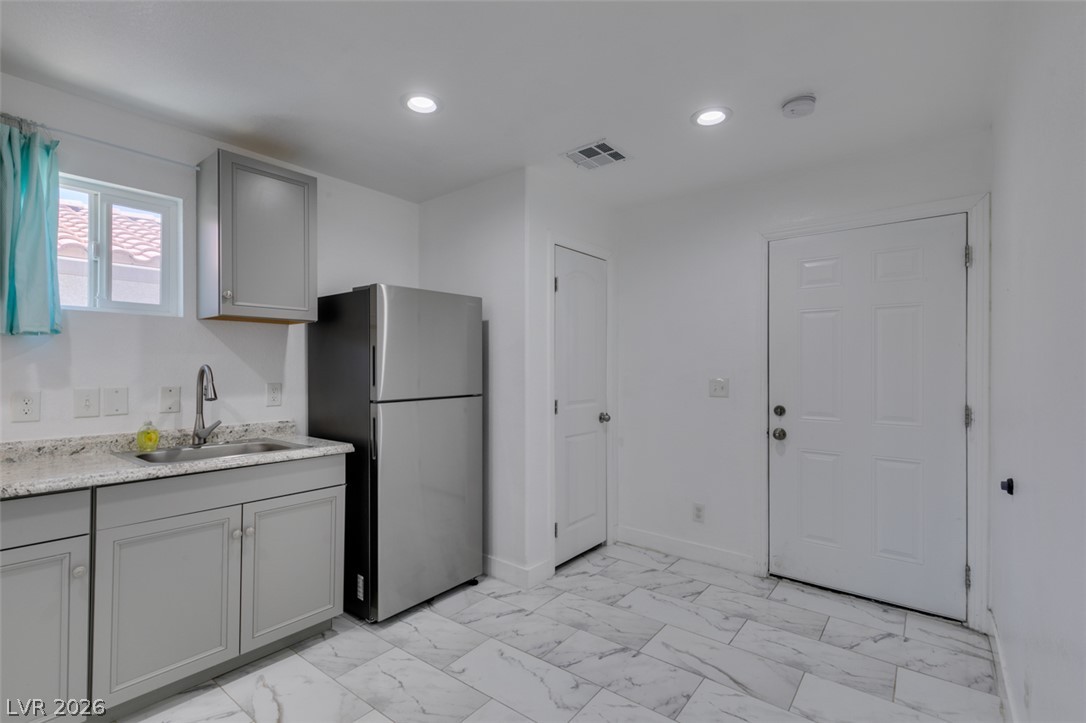 3222 East Oquendo Road Property Photo 51