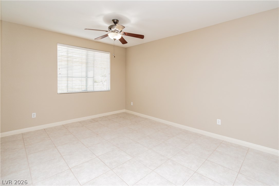 2325 Windmill Parkway 1214 Property Photo 16