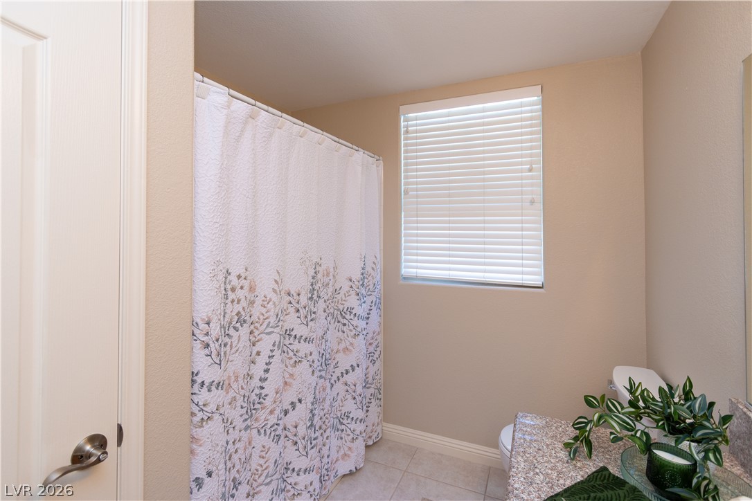 2325 Windmill Parkway 1214 Property Photo 19