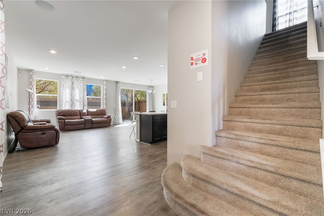 5546 Lushan Street Property Photo 15