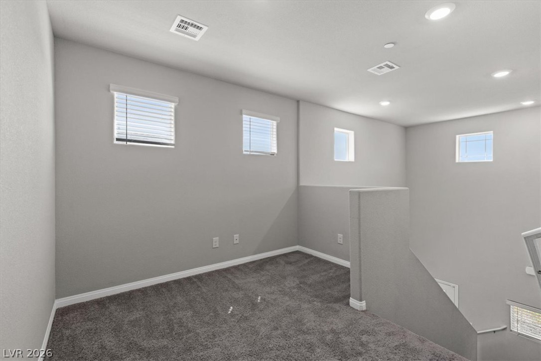 7910 Diamond Sky Avenue Property Photo 11
