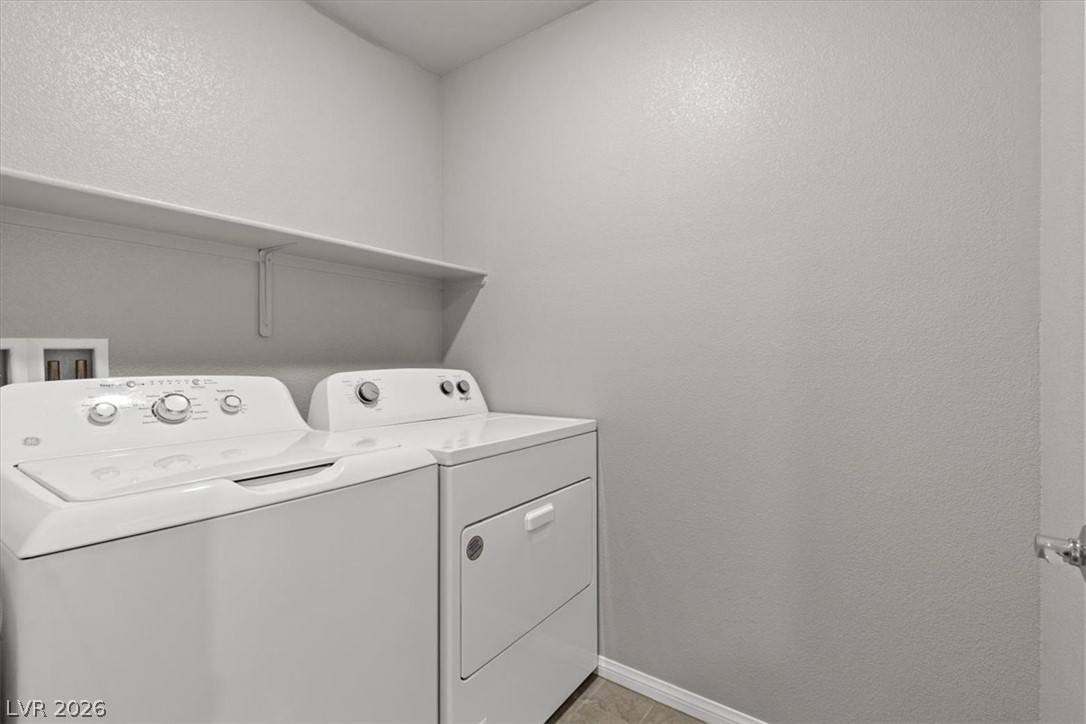 7910 Diamond Sky Avenue Property Photo 21