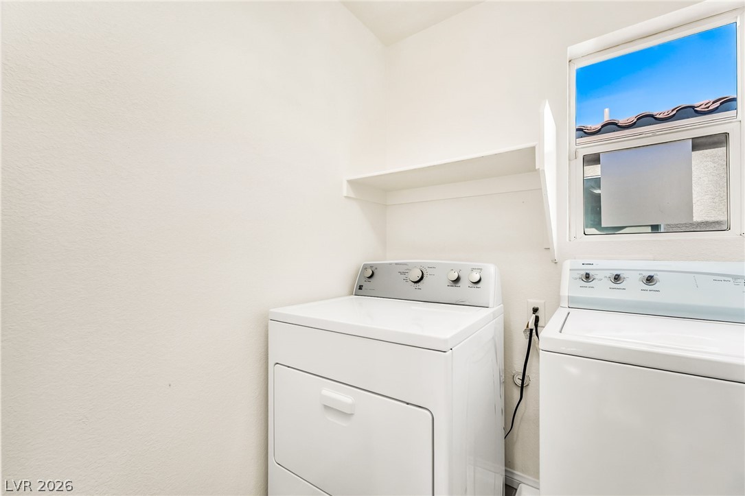 9158 White Rock Peak Street Property Photo 18