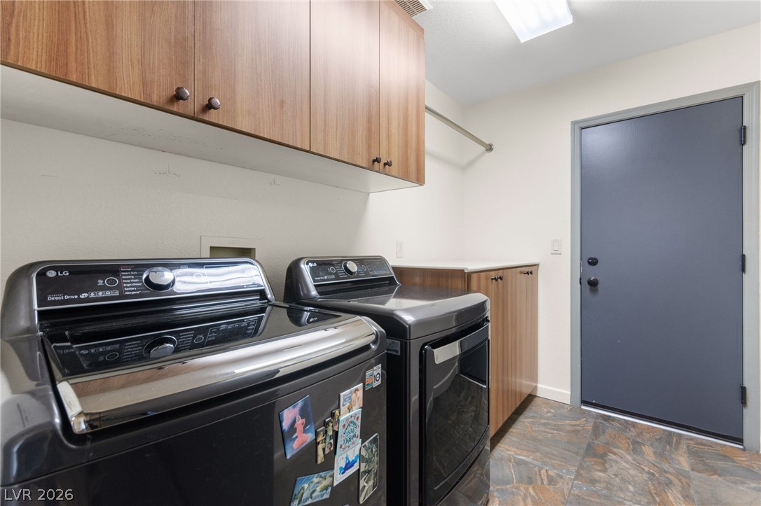 9901 Woodhouse Drive Property Photo 37