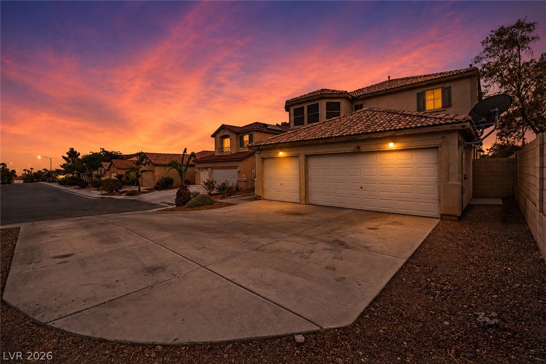 9797 Vista Crest Avenue Property Photo 2