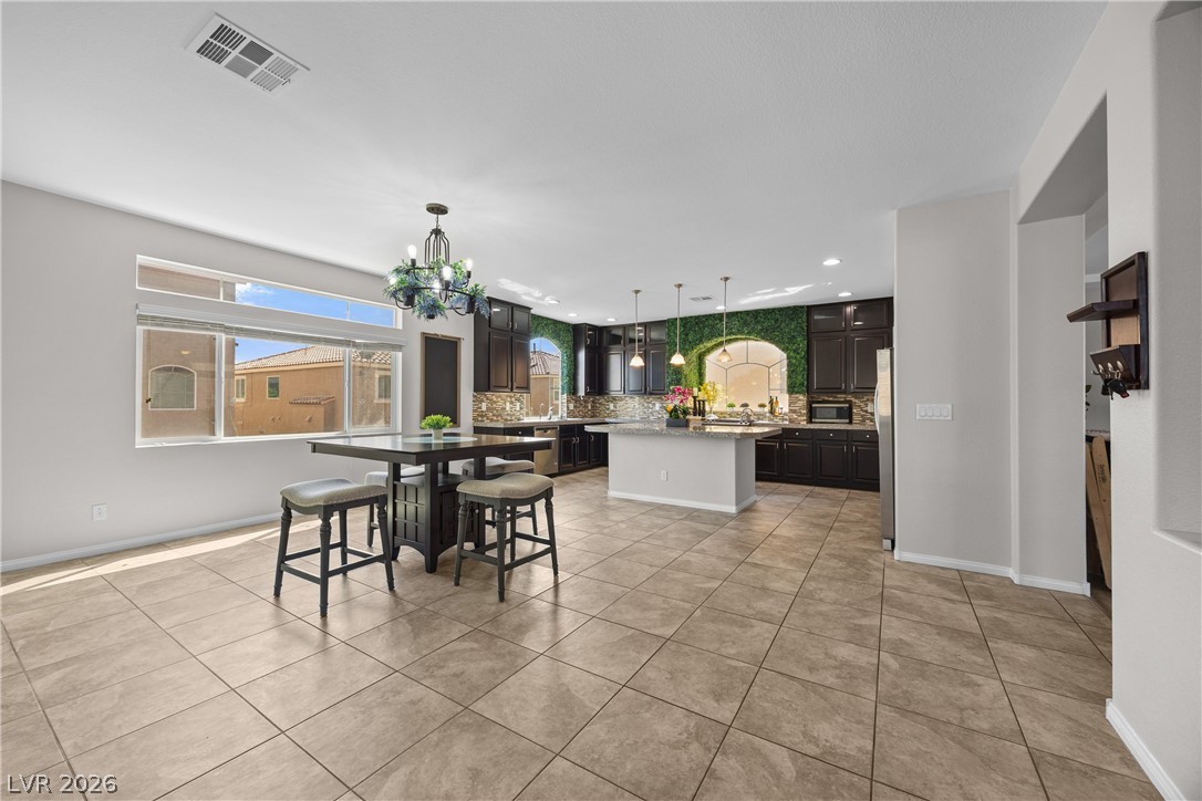 5355 Tartan Hill Avenue Property Photo 7