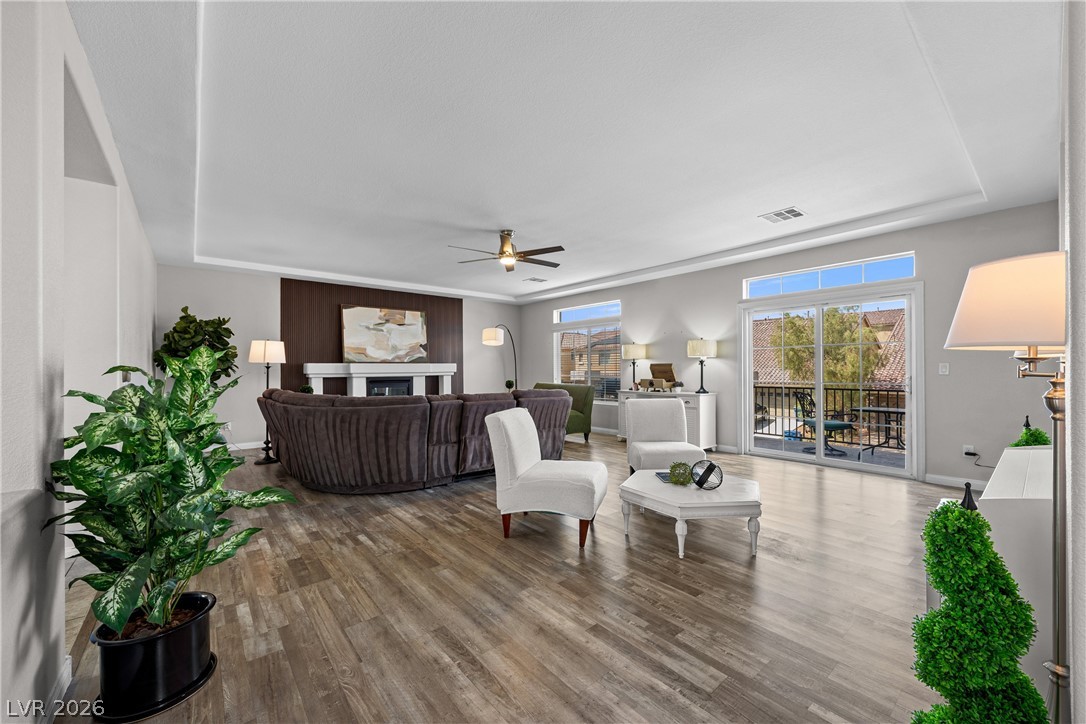 5355 Tartan Hill Avenue Property Photo 8