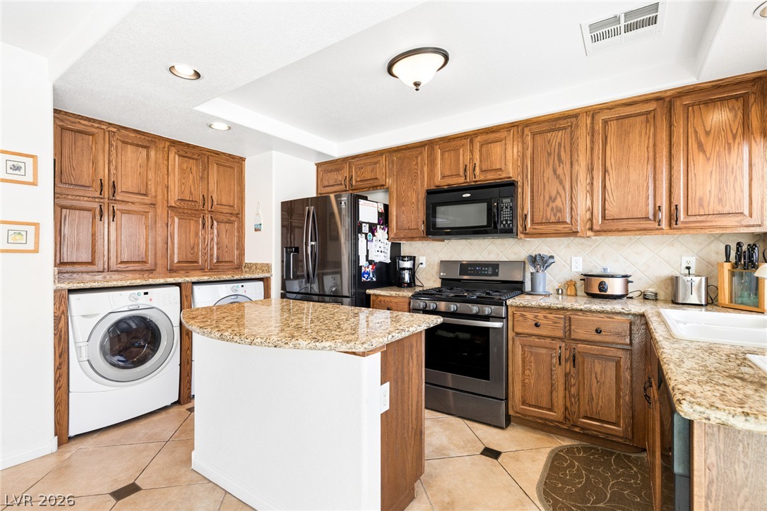 6229 White Point Court Property Photo 12