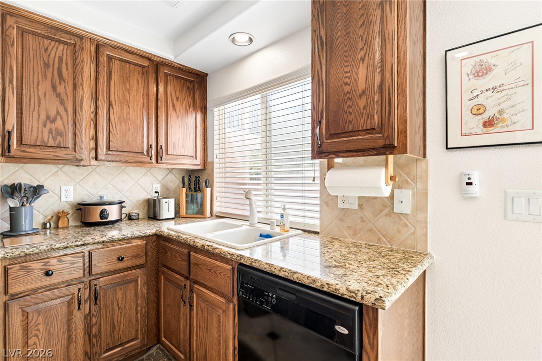 6229 White Point Court Property Photo 16