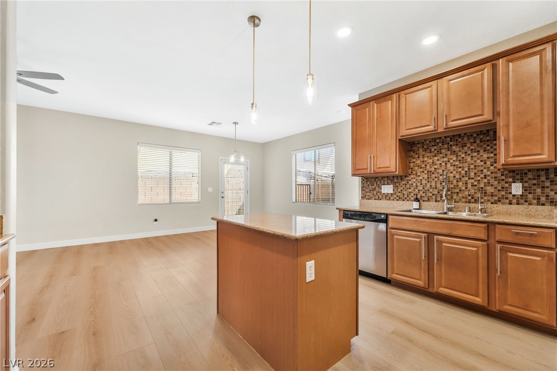 667 Calamus Palm Place Property Photo 8