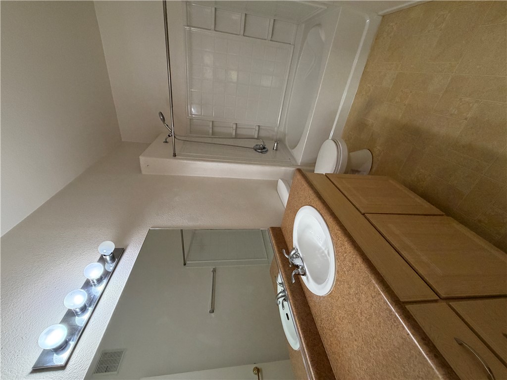 8250 Grand Canyon Drive 1035 Property Photo 8