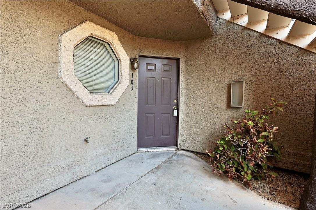 5008 South Rainbow Boulevard 105 Property Photo 2