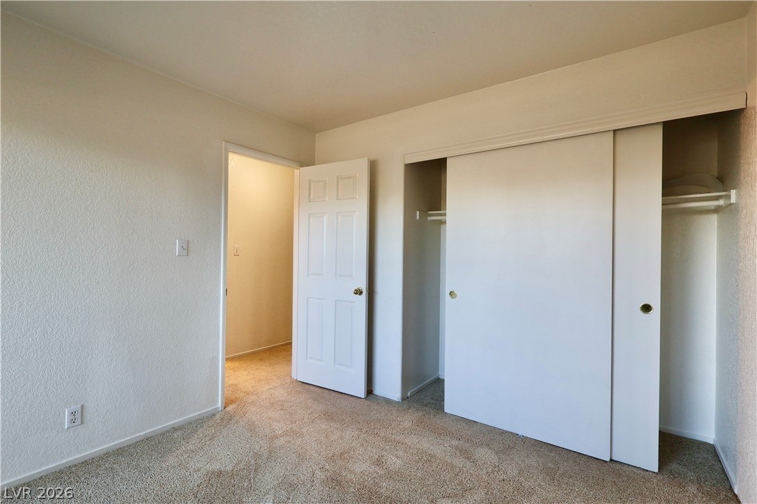 5008 South Rainbow Boulevard 105 Property Photo 13