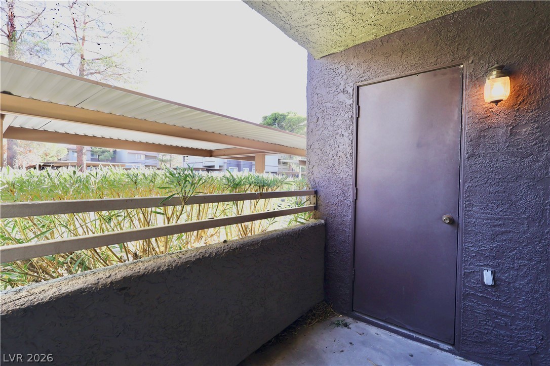 5008 South Rainbow Boulevard 105 Property Photo 19
