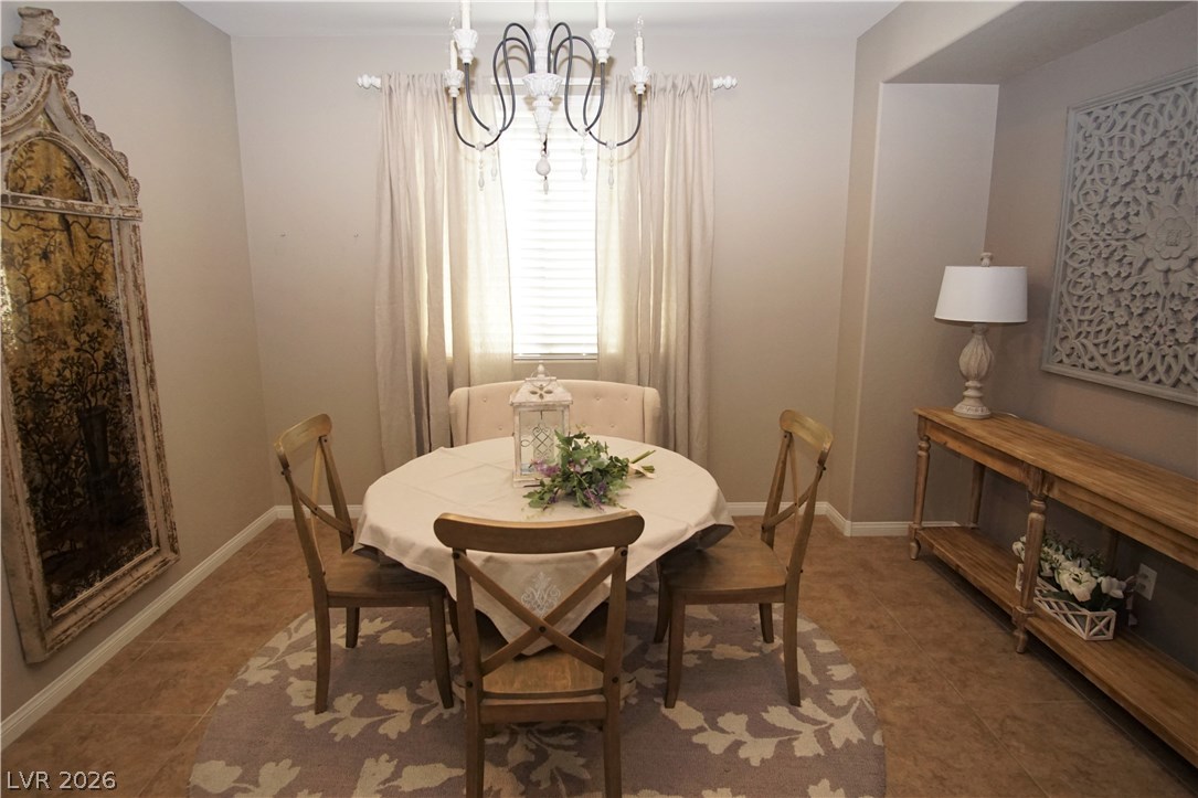 2813600 Property Photo 2
