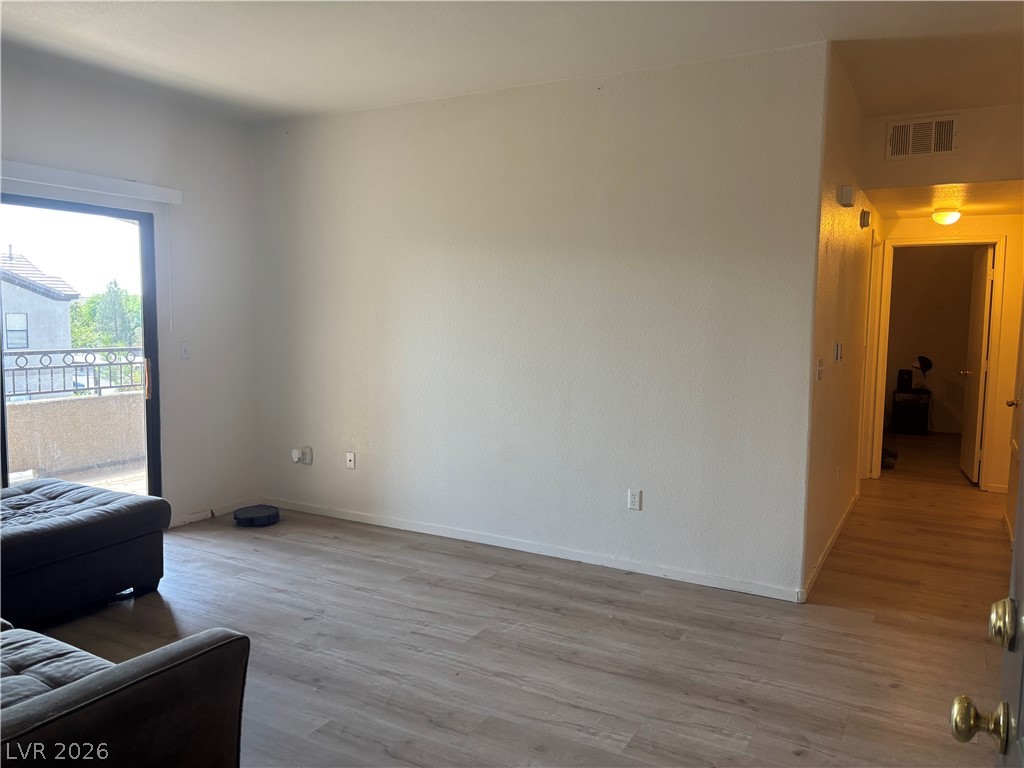 8250 North Grand Canyon Drive 2003 Property Photo 6