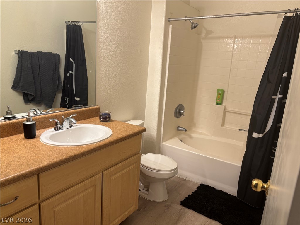 8250 North Grand Canyon Drive 2003 Property Photo 16