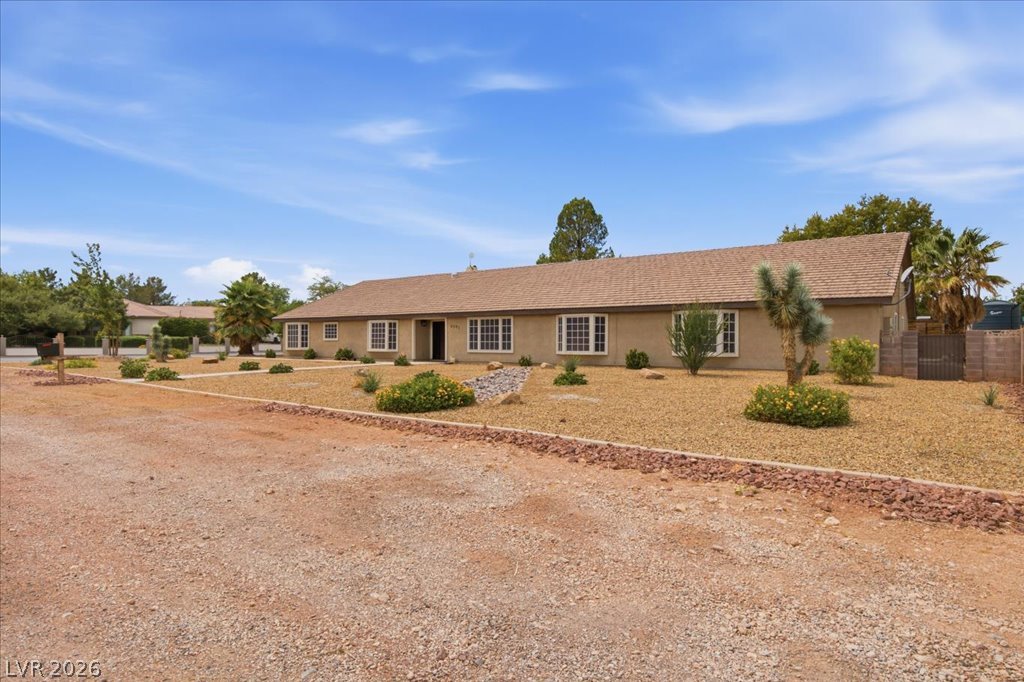 6191 Lindell Road Property Photo 3