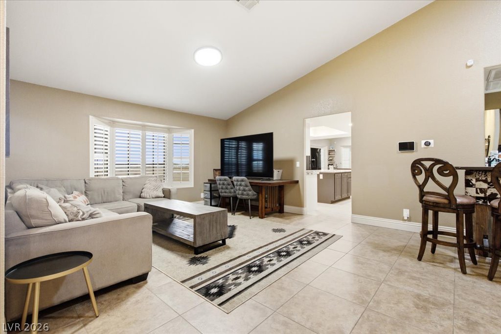 6191 Lindell Road Property Photo 10