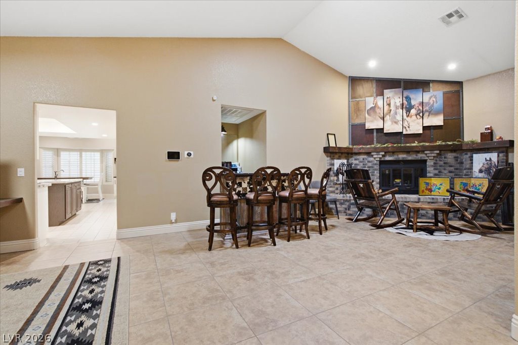6191 Lindell Road Property Photo 11