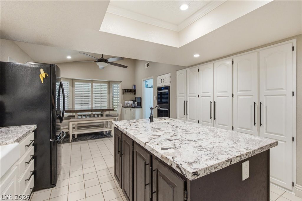 6191 Lindell Road Property Photo 15