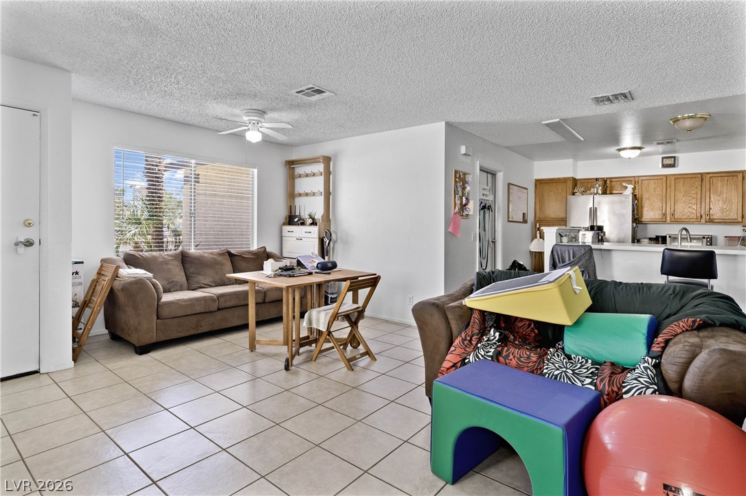 2412 Cherrywood Street Property Photo 5