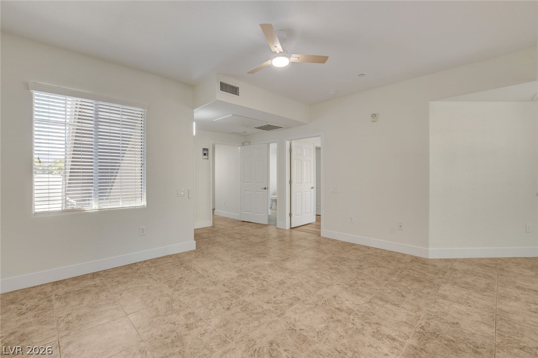 6868 Sky Pointe Drive 1038 Property Photo 6