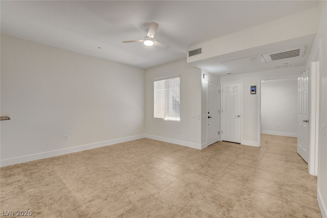 6868 Sky Pointe Drive 1038 Property Photo 9