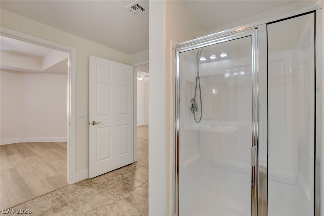 6868 Sky Pointe Drive 1038 Property Photo 29