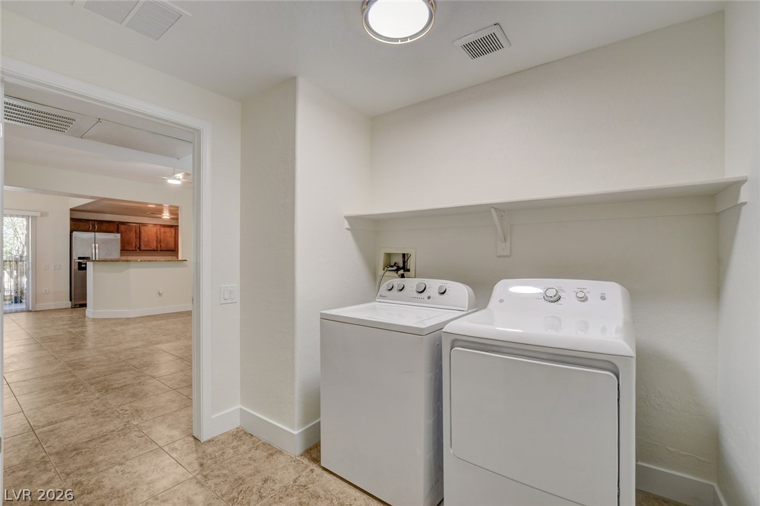 6868 Sky Pointe Drive 1038 Property Photo 34