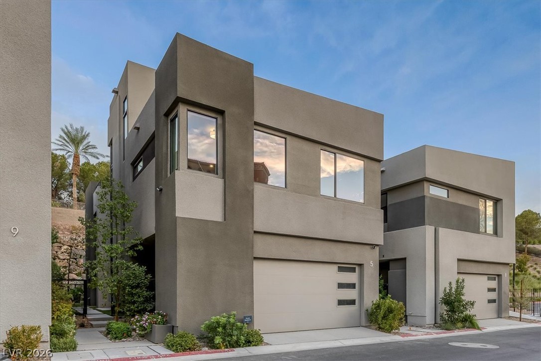 5 Promenade Isle Lane Property Photo 1