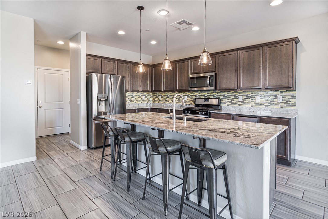 1005 Cetona Court Property Photo 1
