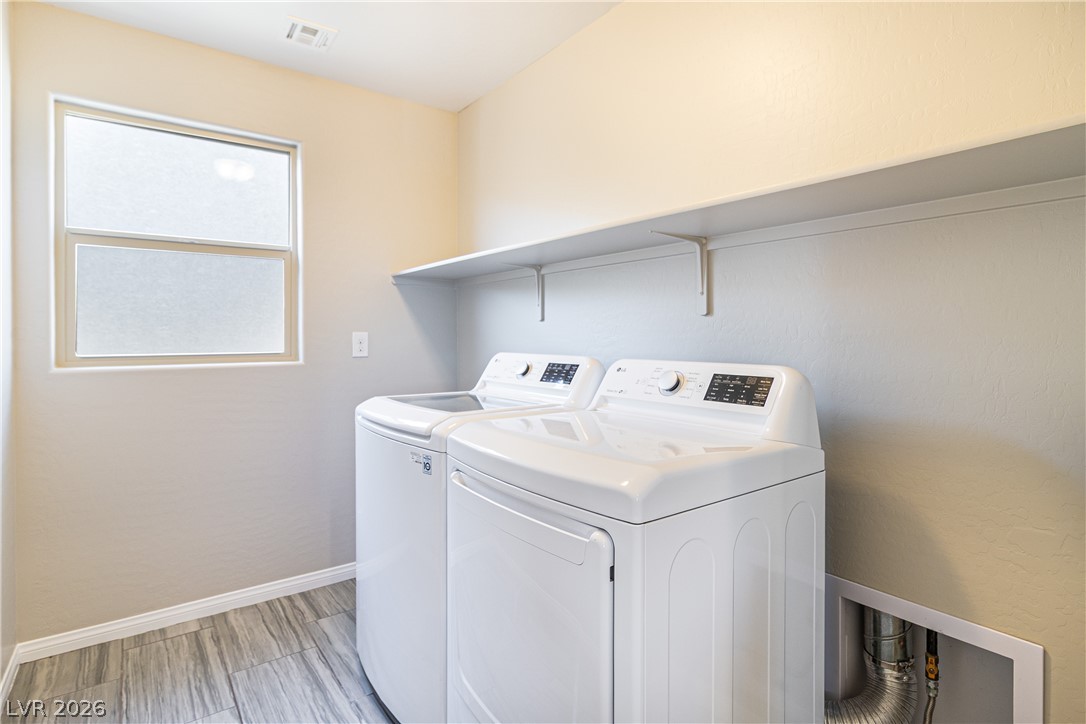 1005 Cetona Court Property Photo 26