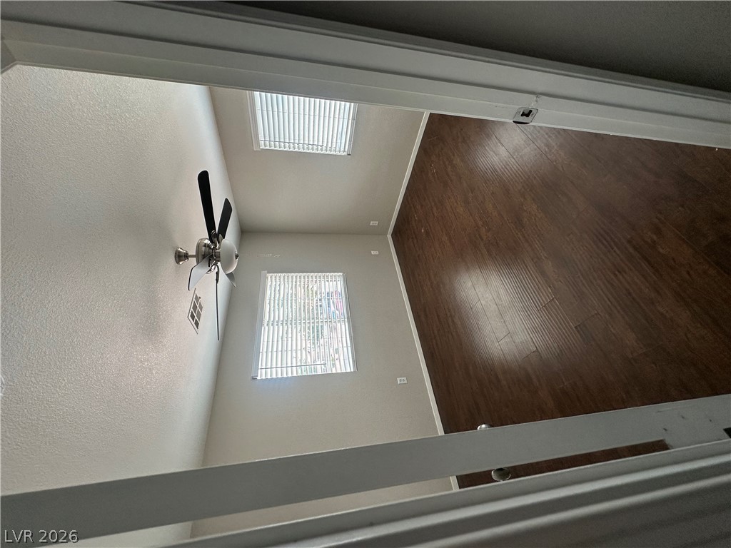 229 Paradise Bird Street Property Photo 3