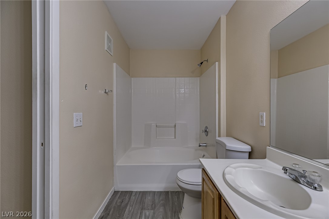5710 East Tropicana Avenue 2106 Property Photo 13