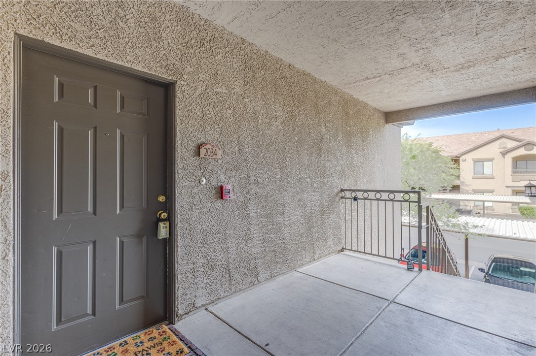 8250 North Grand Canyon Drive 2034 Property Photo 3