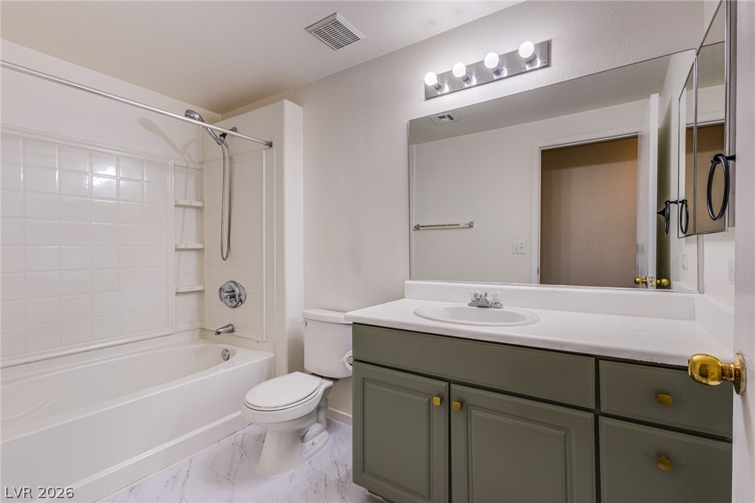 8250 North Grand Canyon Drive 2034 Property Photo 13