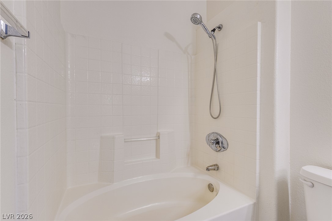 8250 North Grand Canyon Drive 2034 Property Photo 23