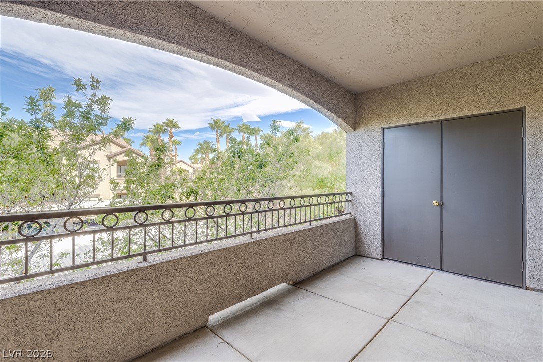 8250 North Grand Canyon Drive 2034 Property Photo 24
