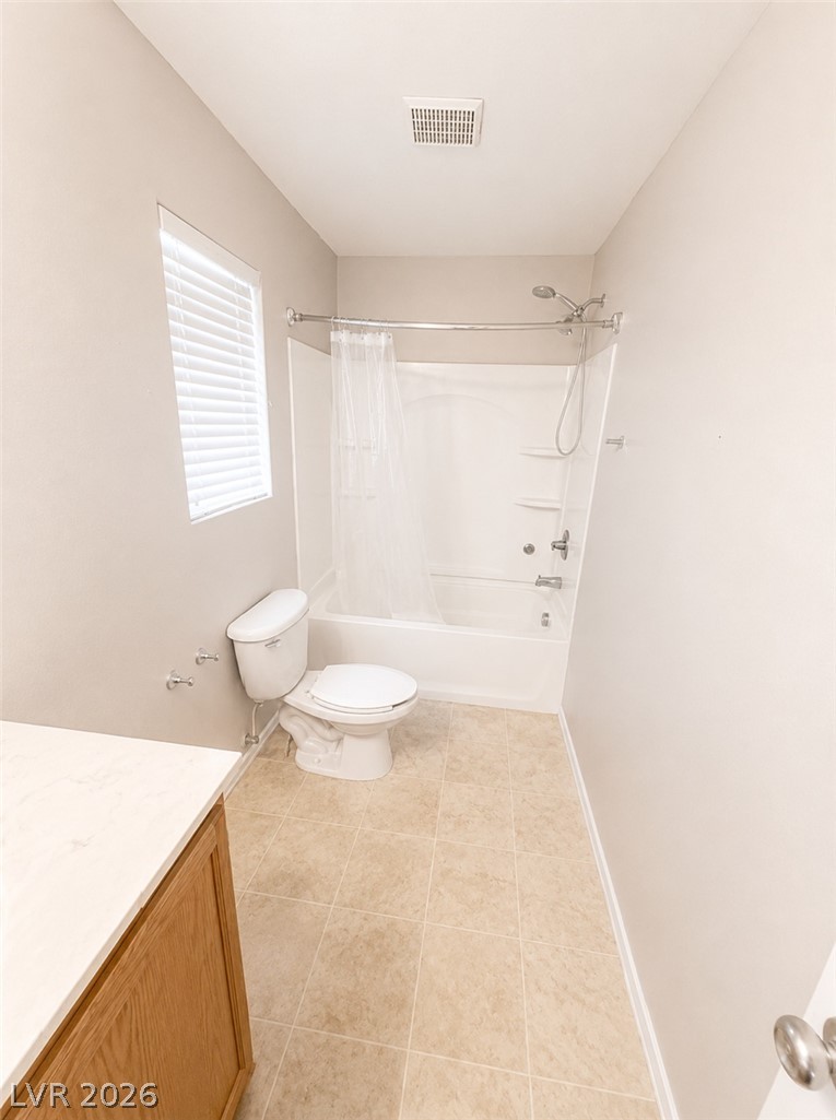 12025 Giles Street Property Photo 7