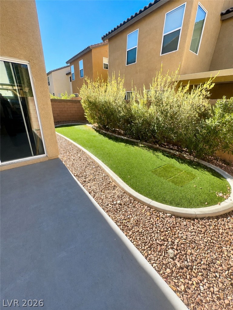 12025 Giles Street Property Photo 12